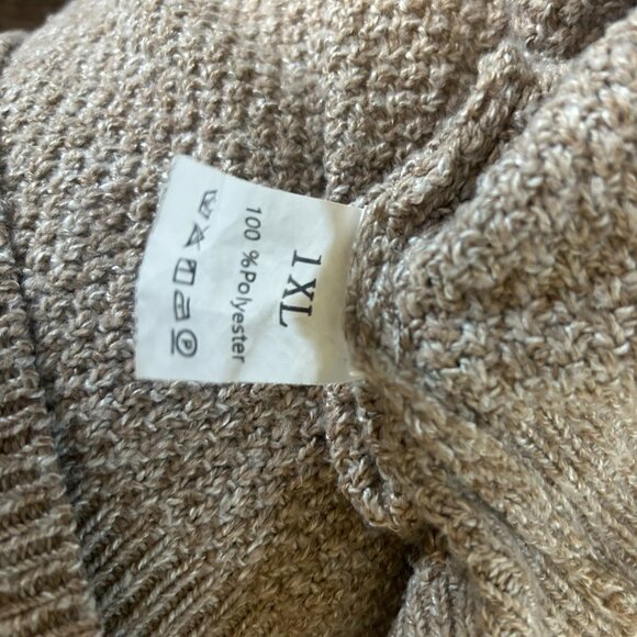 Tan & Black woman's Knit Sweater Size 1XL - Picture 2 of 4